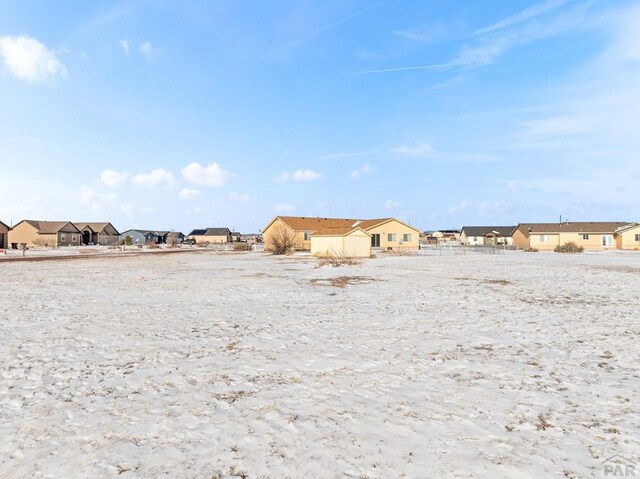 view of yard featuring a residential view