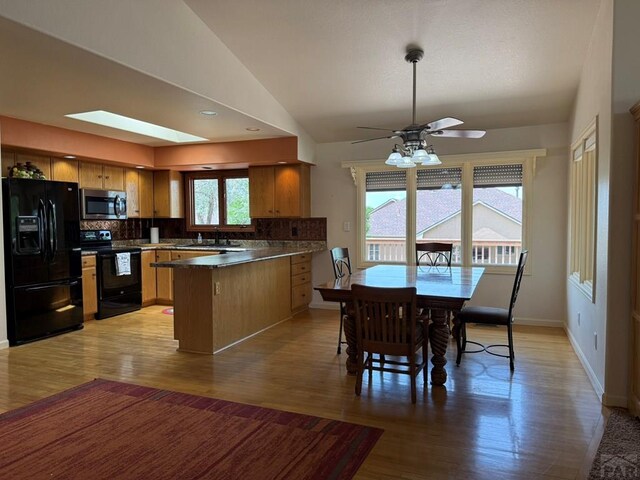 1509 Kingsroyal Blvd, Pueblo, CO 81005 - photo 18