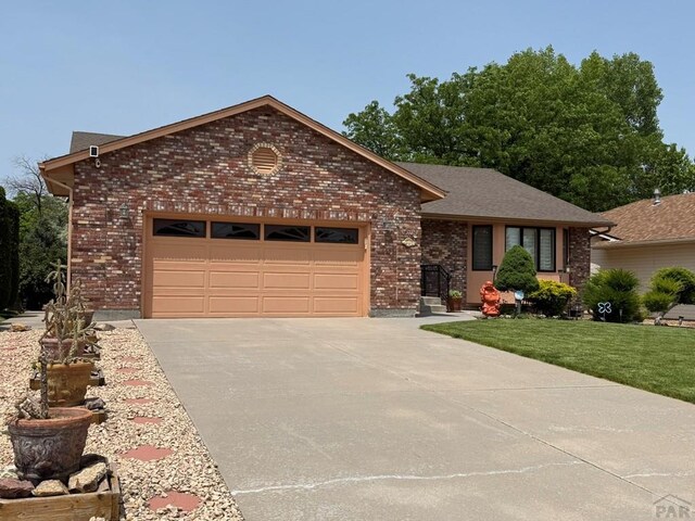 1509 Kingsroyal Blvd, Pueblo, CO 81005 - photo 4