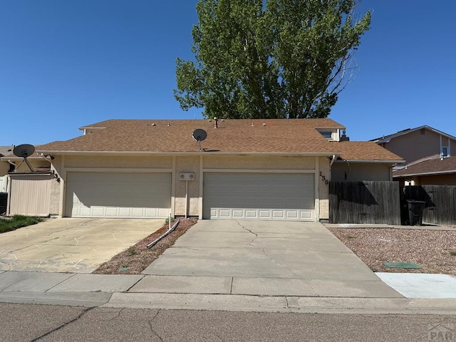 136 Douglas Ln, Pueblo, CO 81001 - photo 1