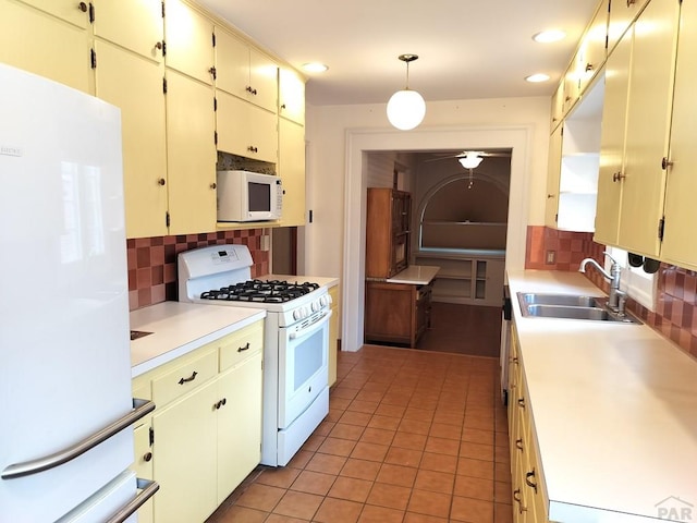 540 Dittmer Ave, Pueblo, CO 81005 - photo 15
