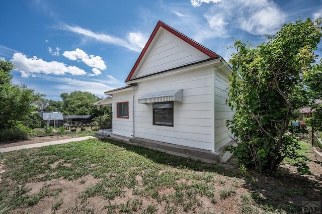 320 E Godding, Trinidad, CO 81082 - view of side of home