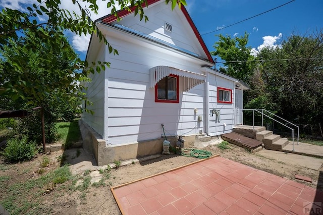 320 E Godding, Trinidad, CO 81082 - rear view of house with a patio area
