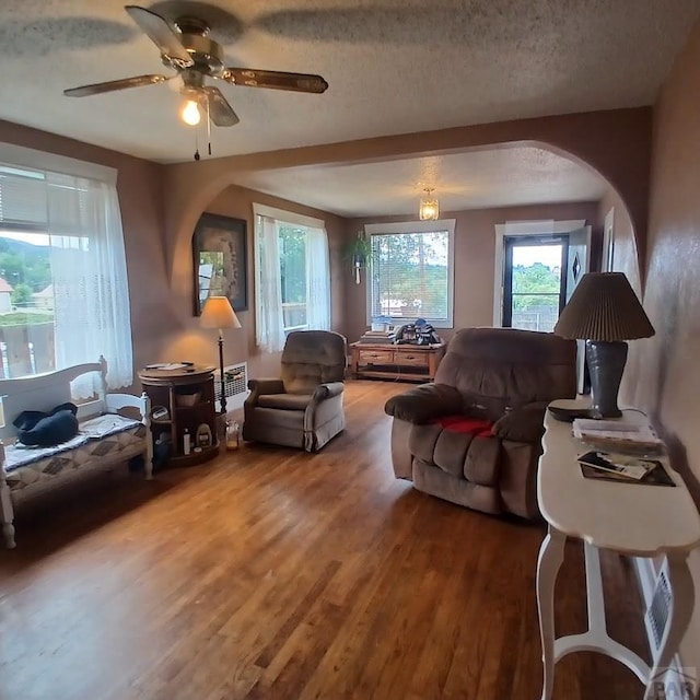 114 N Gordon St, Trinidad, CO 81082 - photo 2
