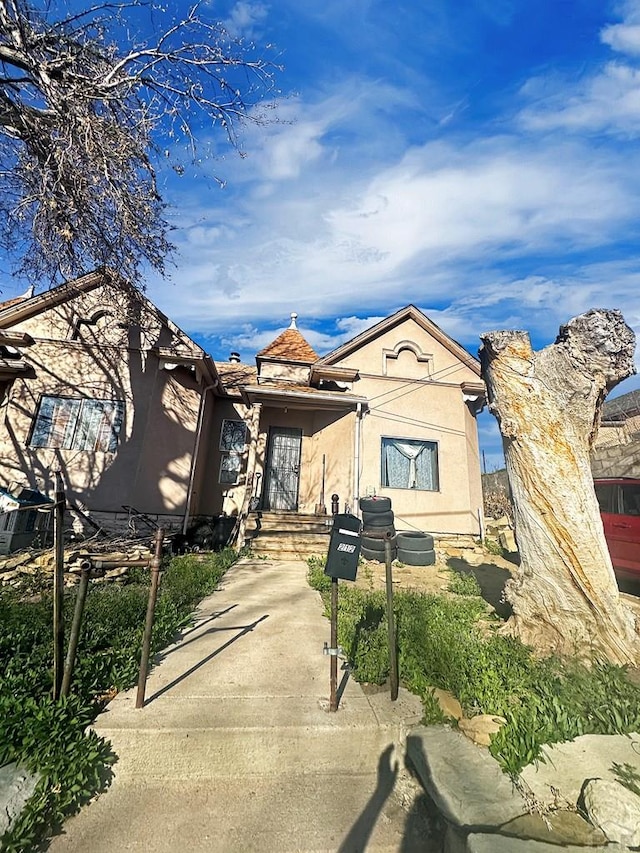 210 Beech St, Trinidad, CO 81082 - photo 1