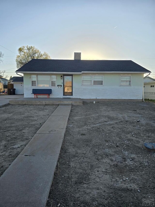 2021 Lynwood Ln, Pueblo, CO 81005 - photo 1