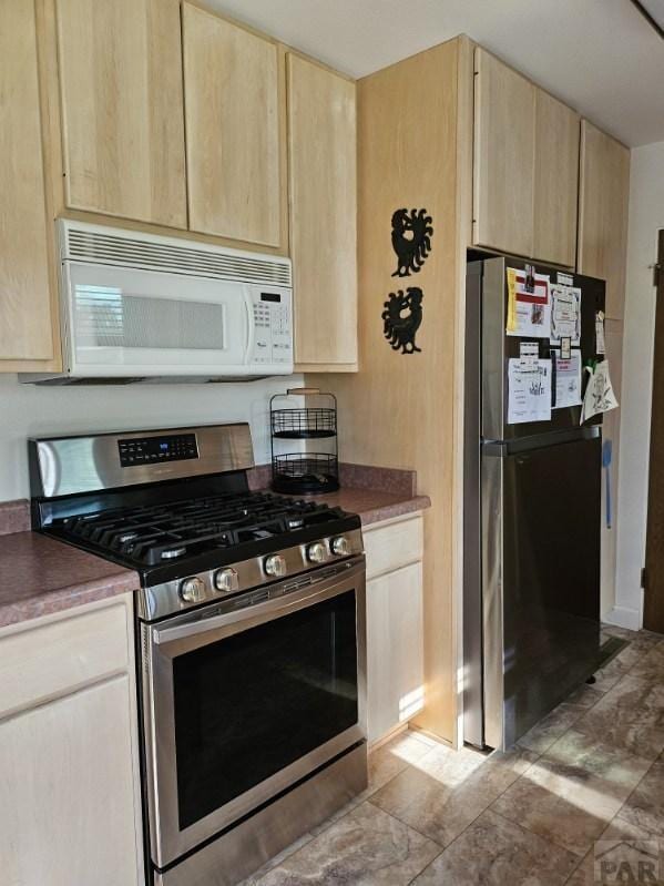 817 S 2nd St, Rocky Ford, CO 81067 - photo 5