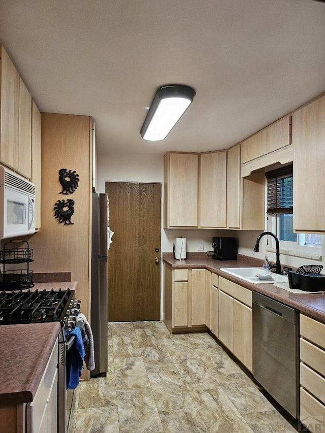 817 S 2nd St, Rocky Ford, CO 81067 - photo 6