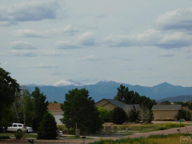 property view of mountains