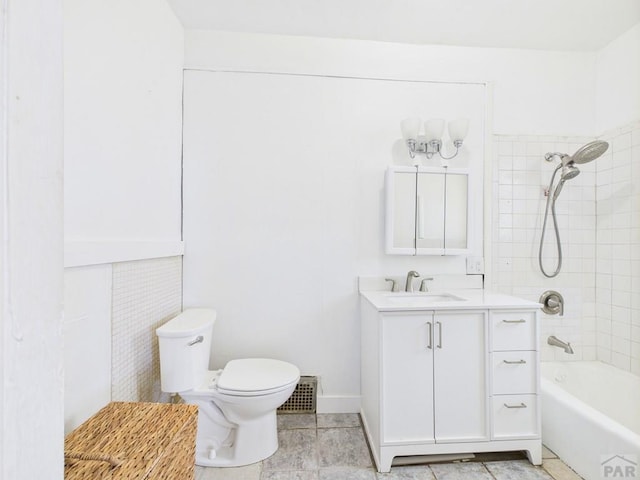 411 Michigan St, Pueblo, CO 81004 - full bathroom with vanity and shower / bath combination