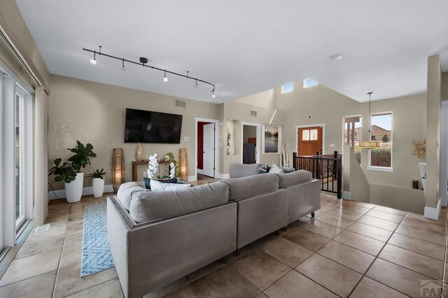 169 W Blue Hills Dr, Pueblo, CO 81007 - photo 6