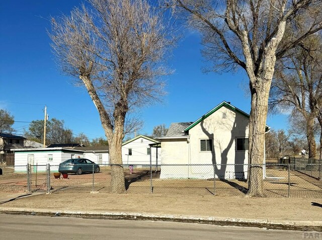 1502 Hooper Ave, Pueblo, CO 81003 - photo 24