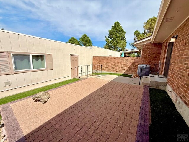 2302 Cartier Dr Unit A, Pueblo, CO 81005 - view of patio