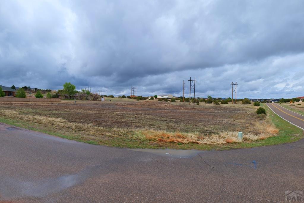 693 S Carrizo Springs Ave, Pueblo West, CO 81007