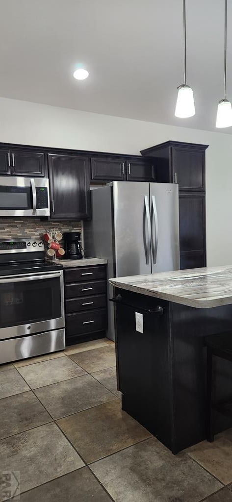 4904 Almondcrest Dr, Pueblo, CO 81005 - photo 2