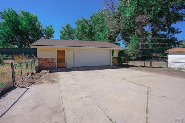 detached garage with fence