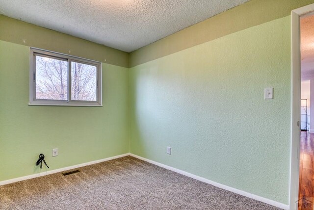 530 Hewitt St, Pueblo, CO 81005 - photo 29