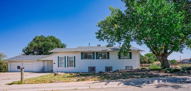 180 Welton Ave, Walsenburg, CO 81089 - ranch-style house featuring a garage and concrete driveway