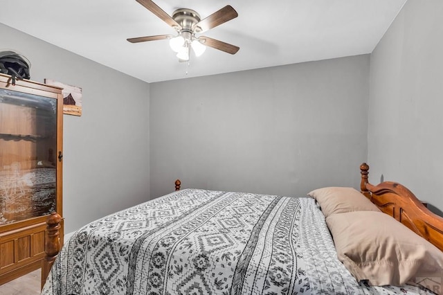 bedroom with a ceiling fan