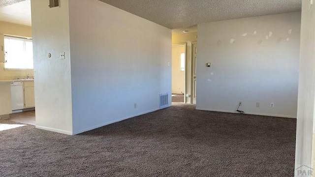 3920 Devonshire Ln, Pueblo, CO 81005 - photo 2