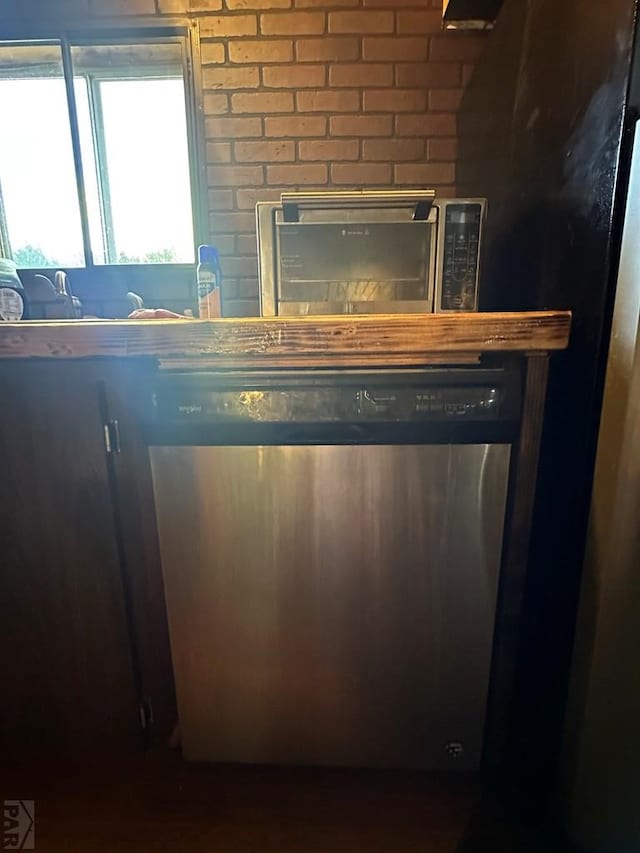 room details featuring stainless steel dishwasher