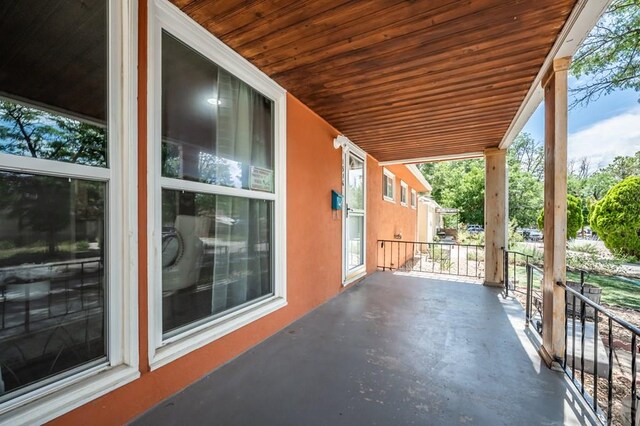 1516 Zuni Rd, Pueblo, CO 81001 - view of patio / terrace with an attached carport