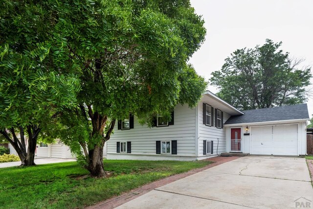 61 Louis Nelson Rd, Pueblo, CO 81001 - photo 1
