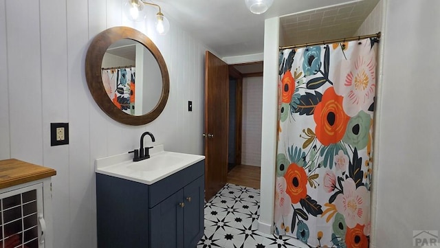 316 N Hooper Ave, Walsenburg, CO 81089 - bathroom featuring vanity and a shower with shower curtain