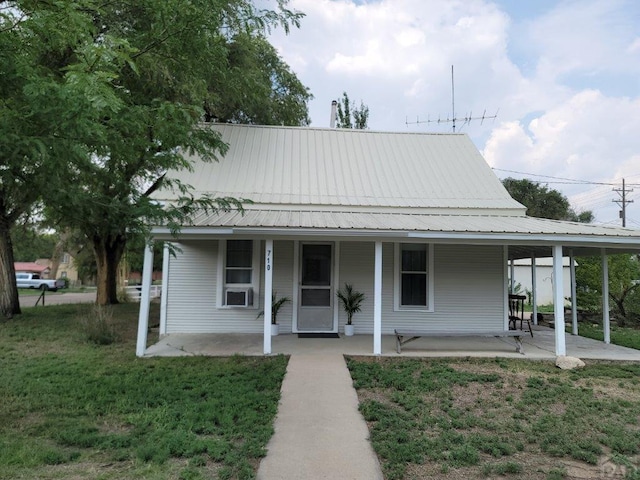 710 W Park St, Lamar, CO 81052 - photo 1