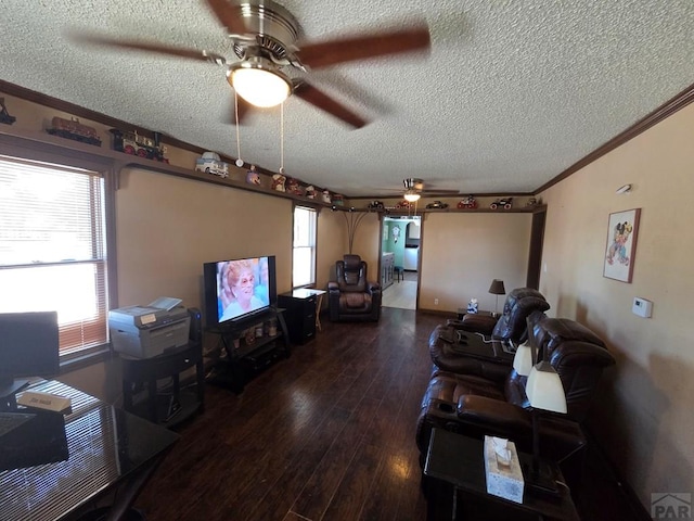 710 S 7th St, Lamar, CO 81052 - photo 3