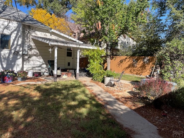 view of yard featuring fence