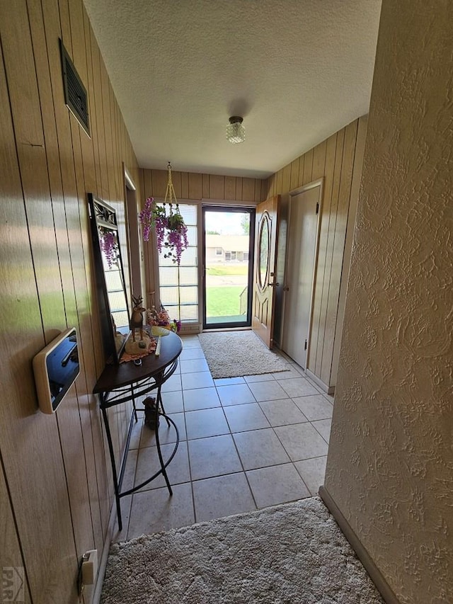 79 Mayhew Dr, Lamar, CO 81052 - photo 2