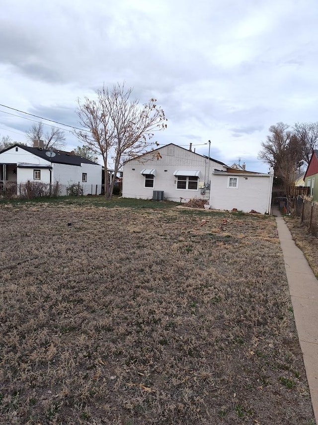 726 W Corona Ave, Pueblo, CO 81004 - view of rear view of property