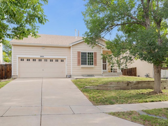 3933 Elk Ln, Pueblo, CO 81005 - photo 1