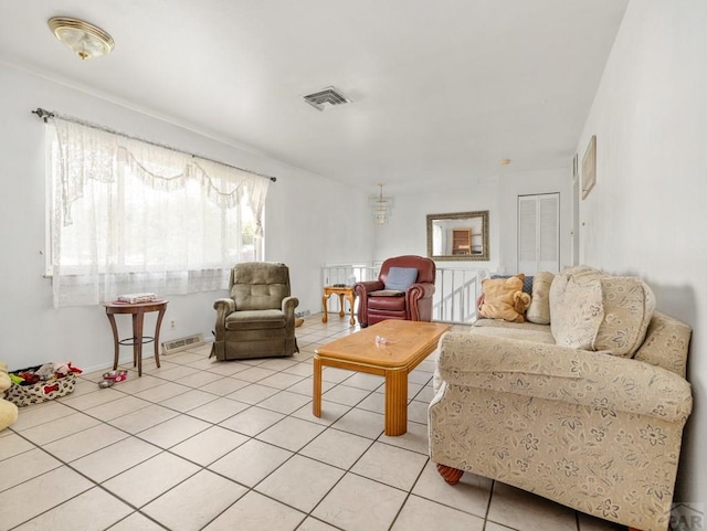 1505 Center Ln, Pueblo, CO 81006 - living room with light tile patterned floors