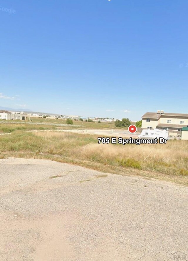 705 E Springmont Dr, Pueblo West, CO 81007 - photo 2