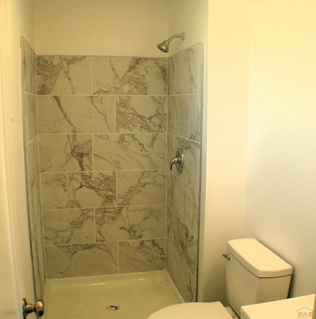 33 Regency Blvd, Pueblo, CO 81005 - full bath with a shower stall and vanity