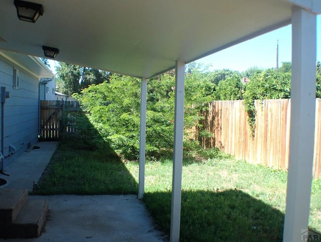 33 Regency Blvd, Pueblo, CO 81005 - view of yard featuring a patio