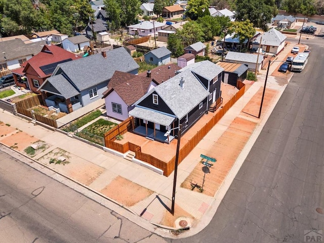 birds eye view of property featuring a residential view