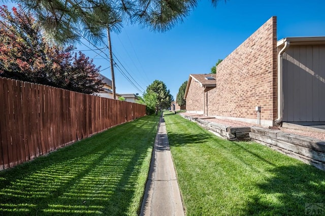 2106 Chatalet Ln Unit I, Pueblo, CO 81005 - view of yard