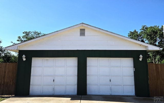 3216 Baltimore Ave, Pueblo, CO 81008 - view of detached garage