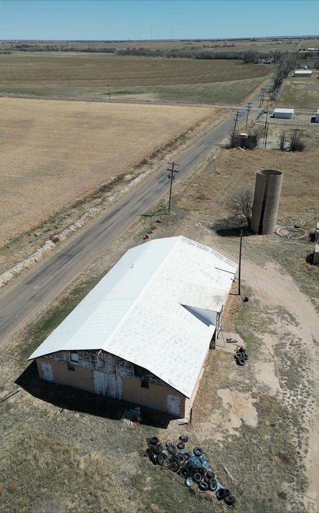 Listing photo 3 for 24826 County Rd Z, La Junta CO 81050