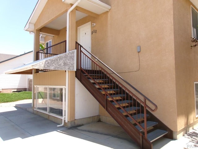 2110 Northmoor Ter Unit 2, Pueblo, CO 81001 - view of stairs