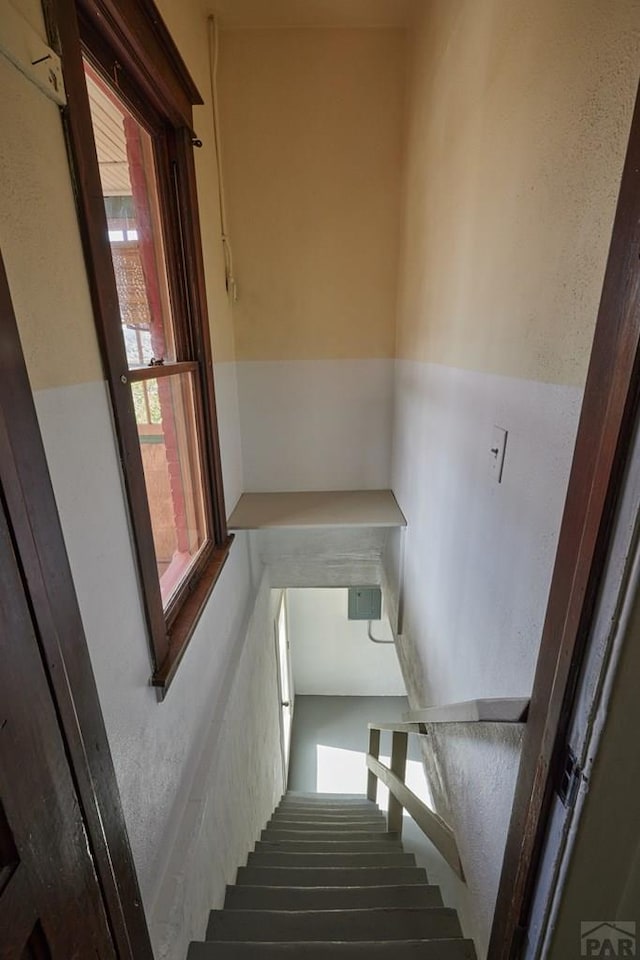 315 S Oak St, Trinidad, CO 81082 - view of stairs