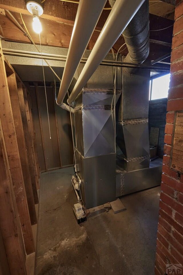 315 S Oak St, Trinidad, CO 81082 - view of below grade area