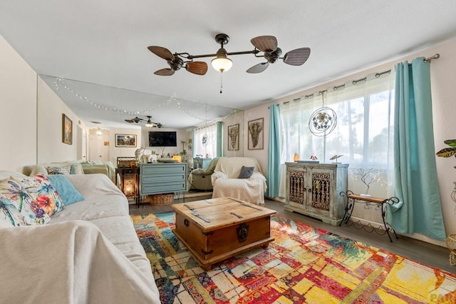 40 Macalester Rd, Pueblo, CO 81001 - living room with plenty of natural light and a ceiling fan