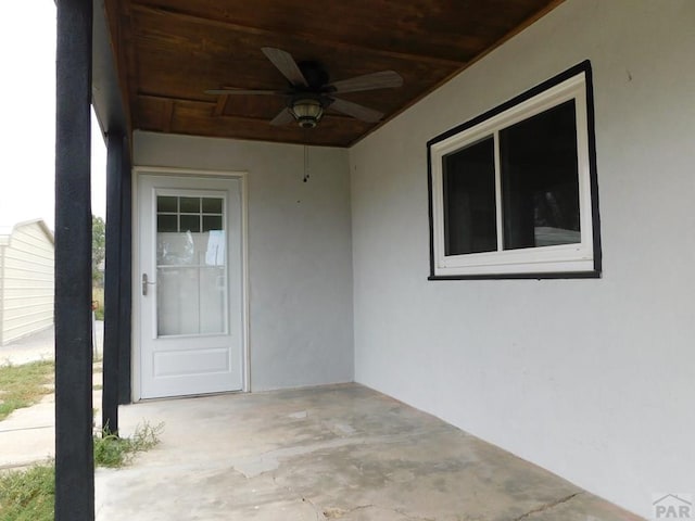 view of patio / terrace with a ceiling fan