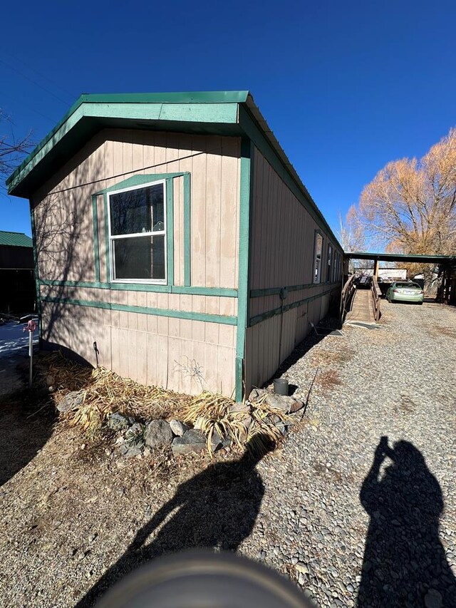 view of home's exterior