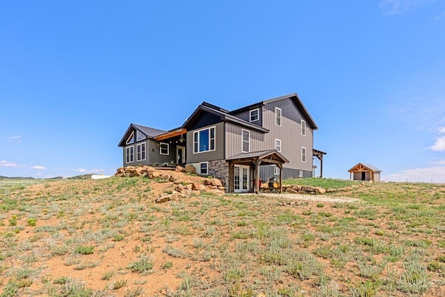 5010 Oak Grove Cir, Westcliffe, CO 81252 - rear view of property with french doors
