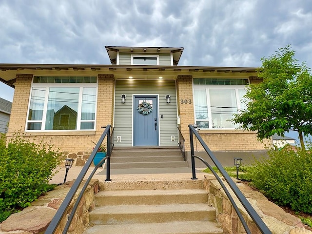 303 S Animas St, Trinidad, CO 81082 - view of front of house featuring brick siding